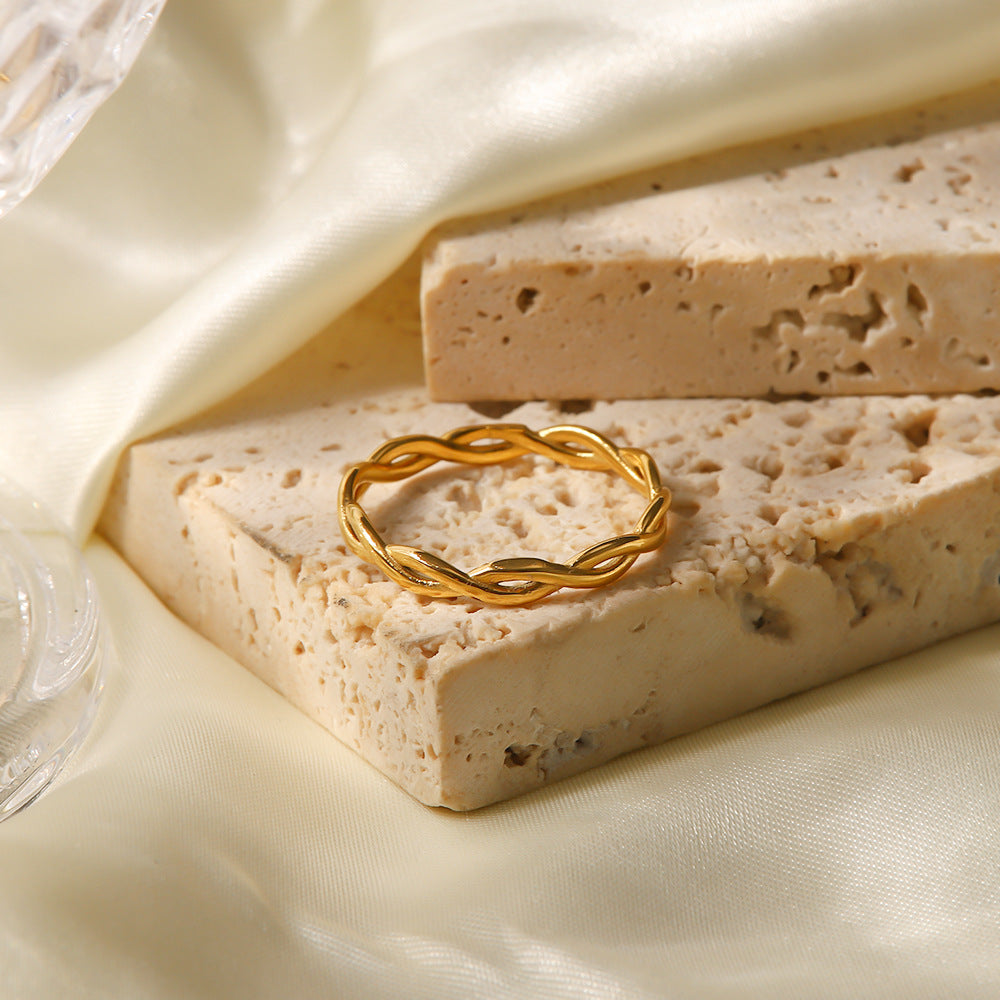 European and American Ring Twisted Linear Geometric Hollow Stacked Ring